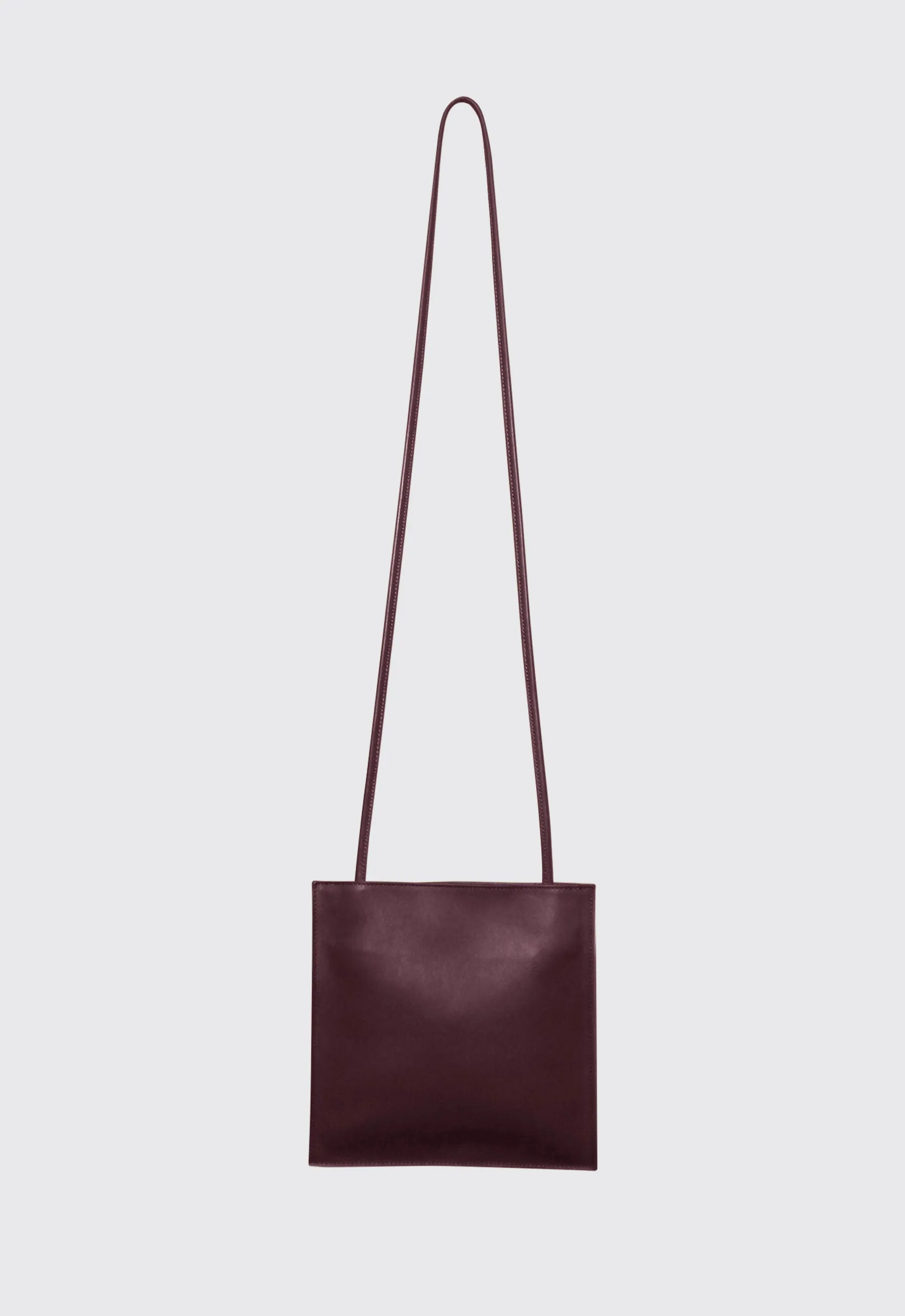 A ESQUE Leather Pocket Bag - Smooth Burgundy