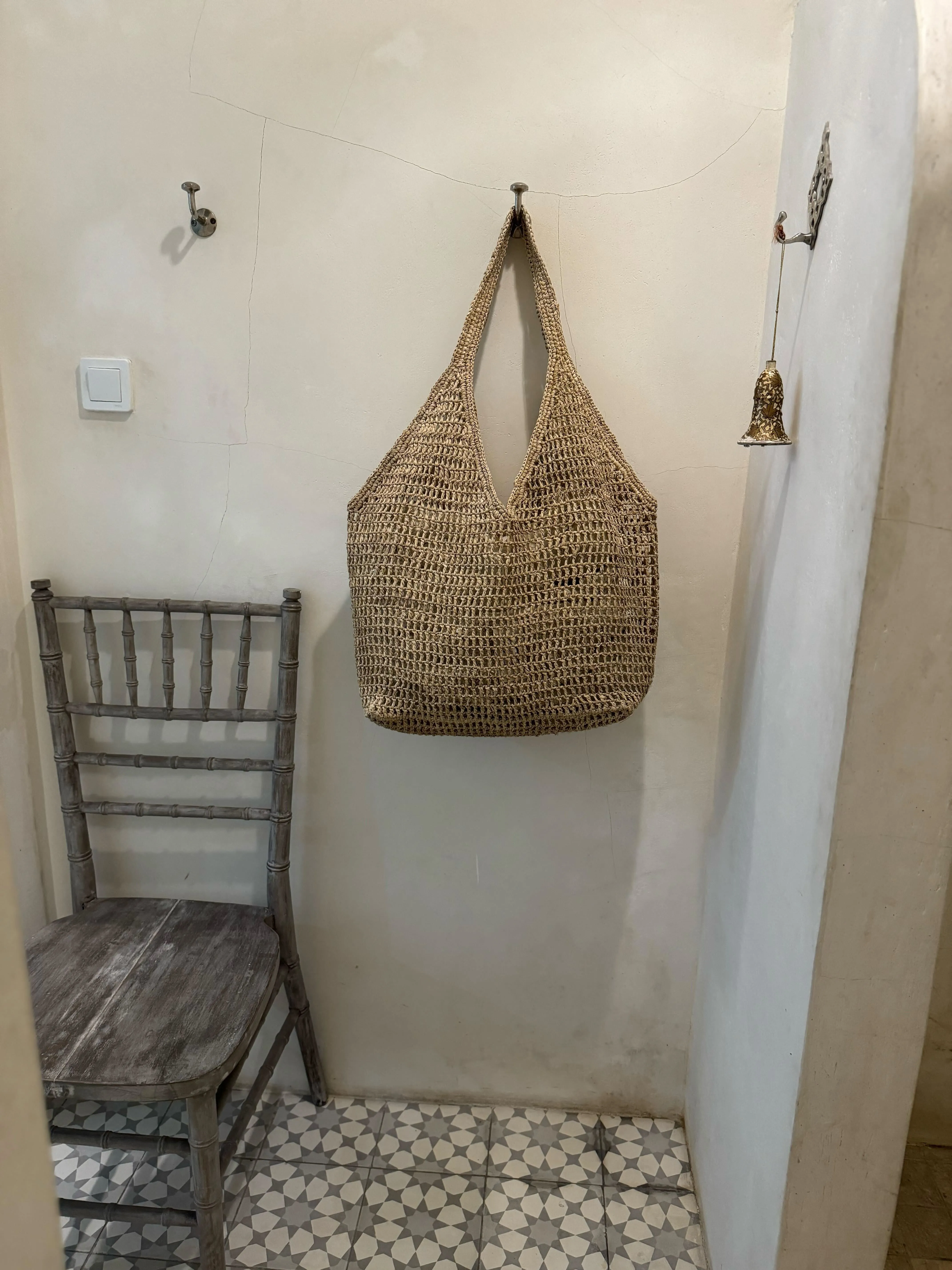 ALL WE NEED WEAVE BAG - NATURAL