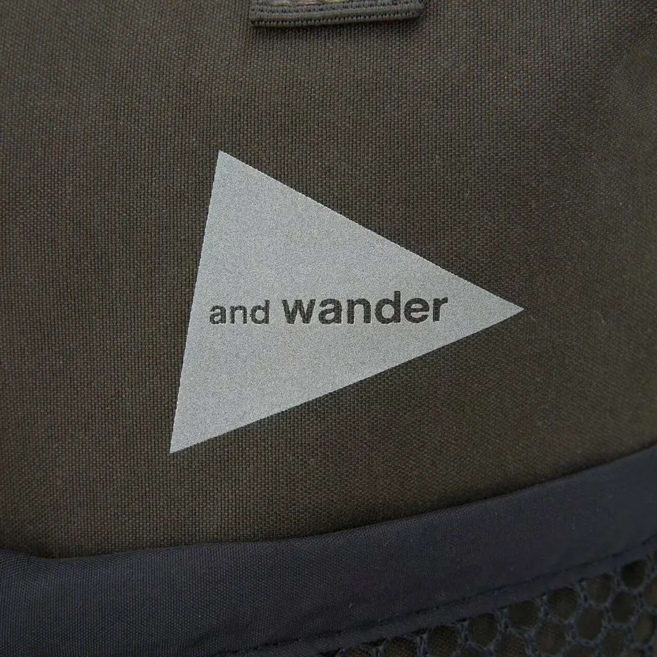 And Wander Pe/Co 2-Way Bag Dark Khaki