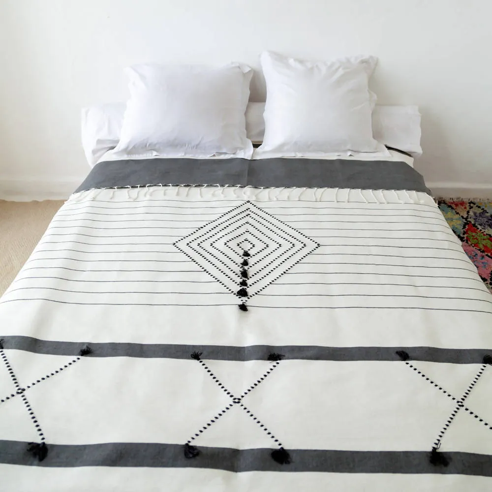 Blanc and White Moroccan Bed Spread II