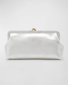 Classic Vaccjetta Leather Clutch Bag