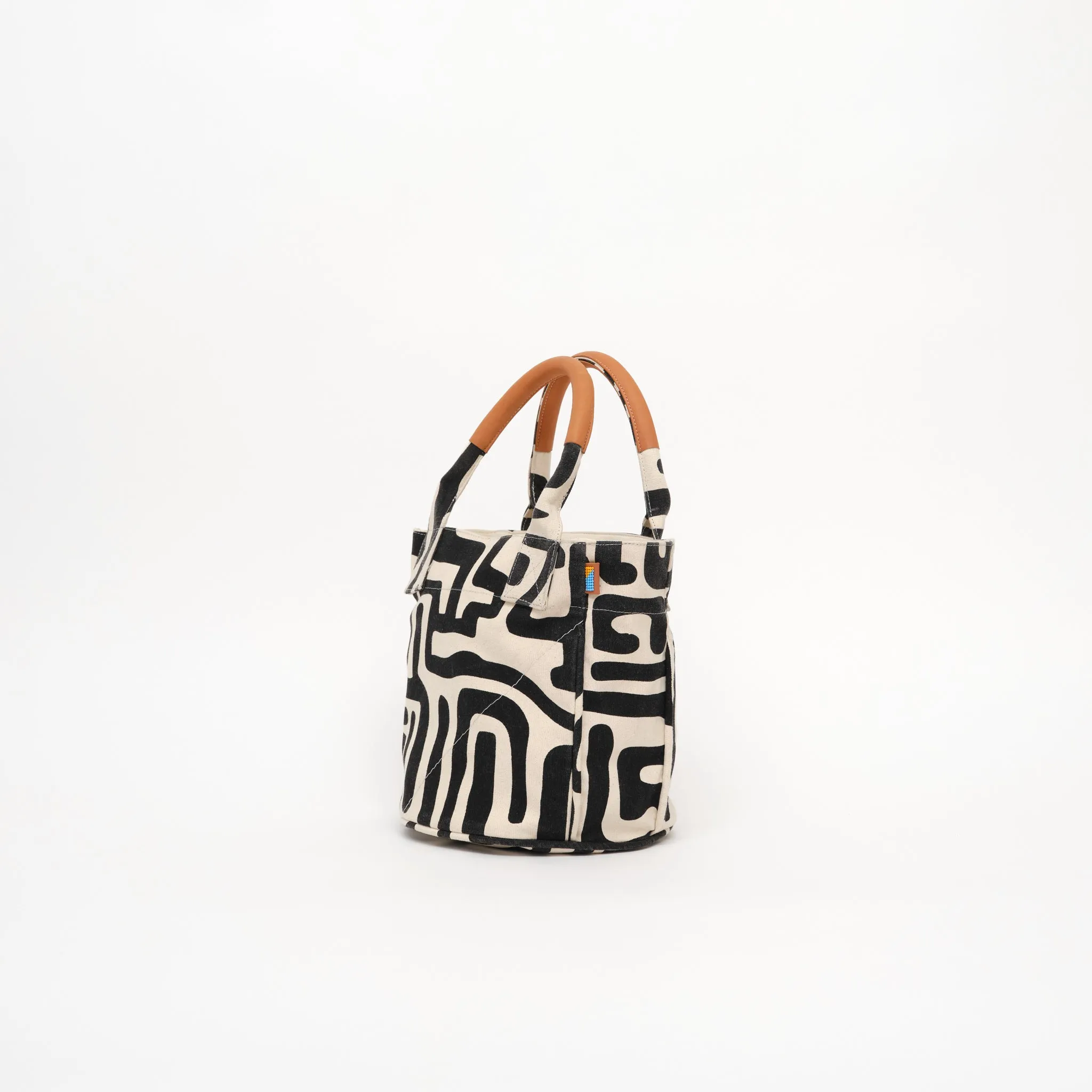 Daytripper Bag - Black Kuba