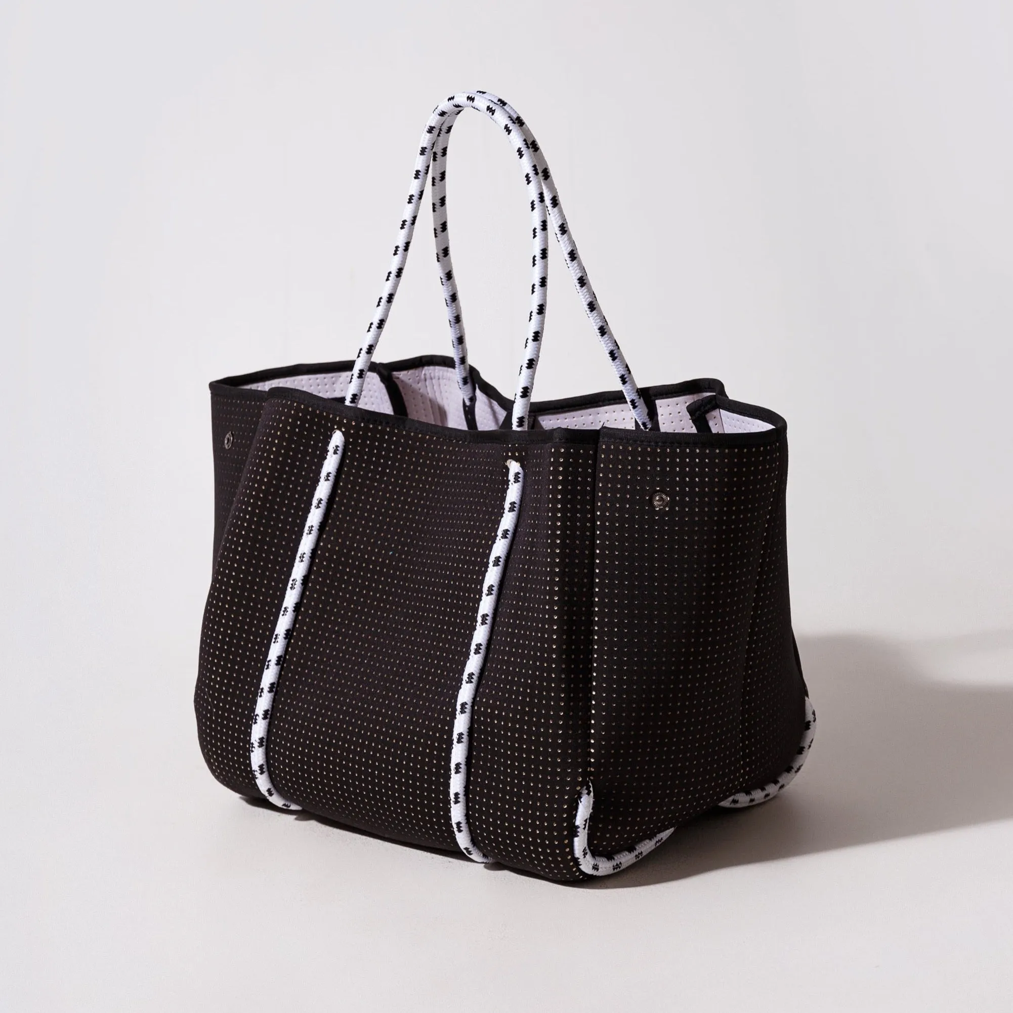 EVERYDAY TOTE BASIC BLACK II