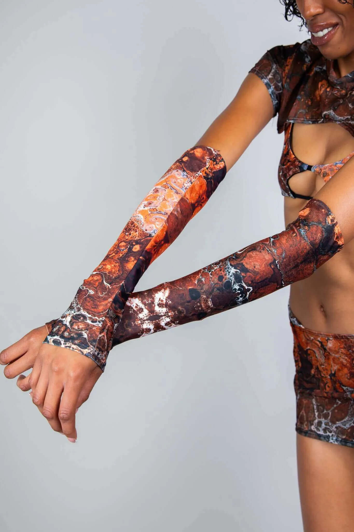 Fossil Arm Sleeves