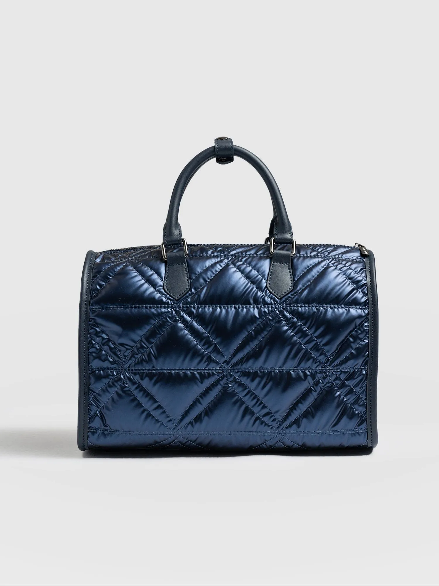 Quilted Maeve Duffle Bag - Metallic Navy