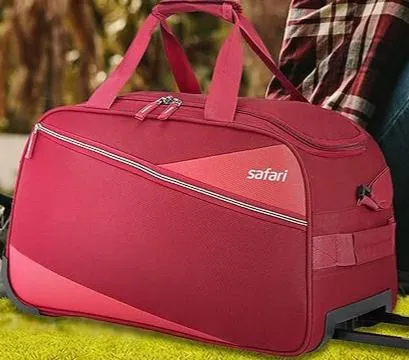 Safari Buzz Duffel Bag (RED)